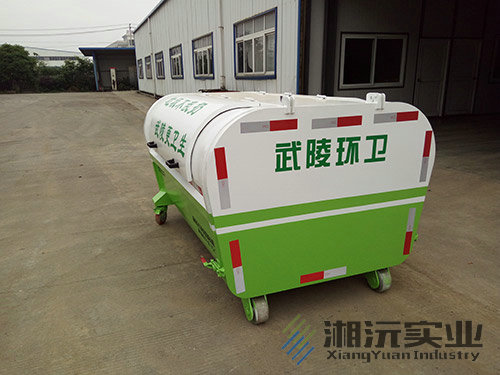 常德湘沅實業(yè)有限公司,常德垂直垃圾壓縮站,地埋式垃圾壓縮站,電動人力斗車,電動三輪高壓清運(yùn)車,電動助力拉車